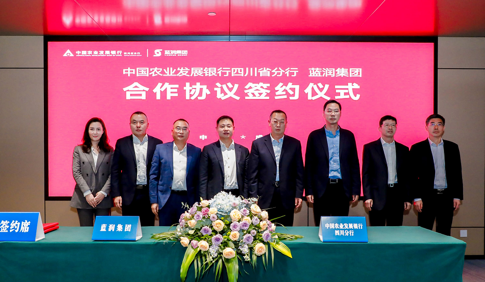 斯莱克(300382.SZ)：与力华电源签署战略合作协议