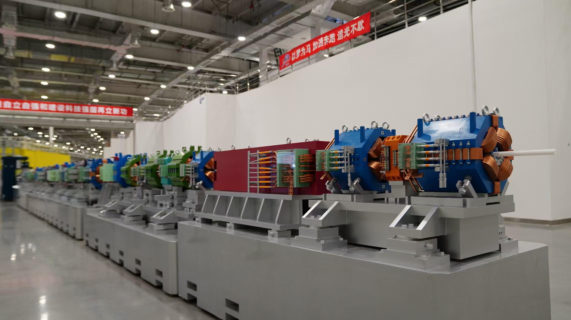 活力中国调研行丨触摸！钢铁身躯的创新脉搏