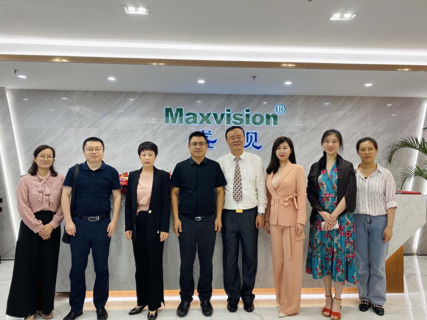 盛视科技获得发明专利授权：“盖章机的顶升机构及盖章机”