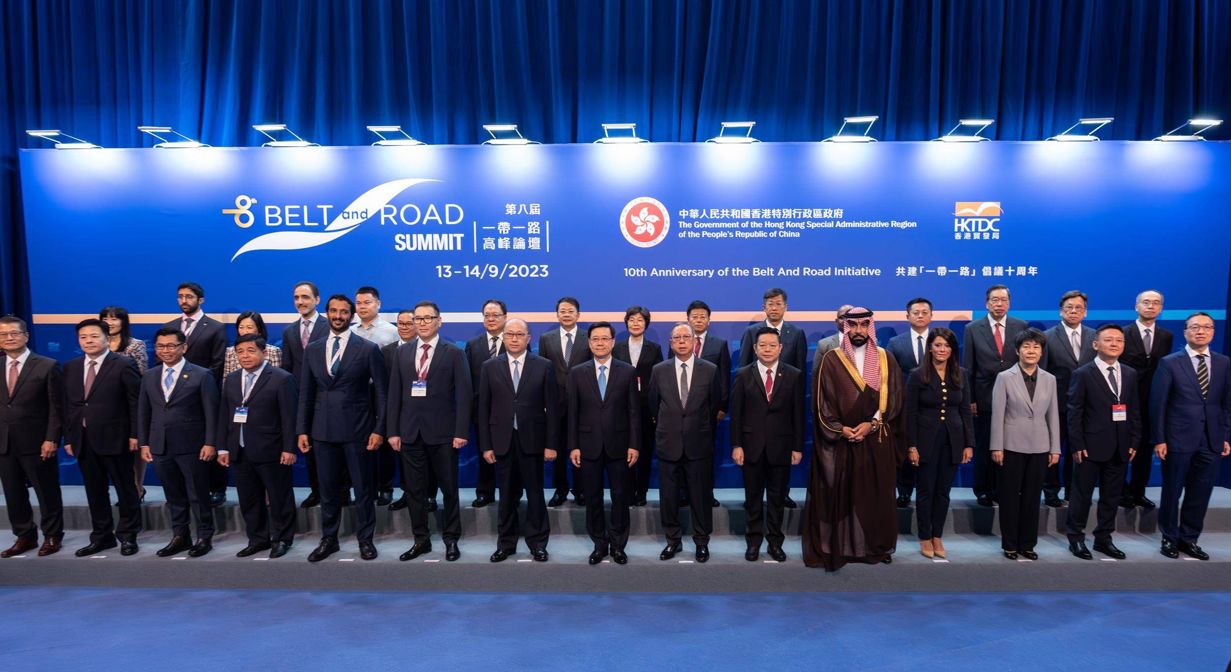 迪拜连续八个半年度蝉联全球绿地投资项目数量第一