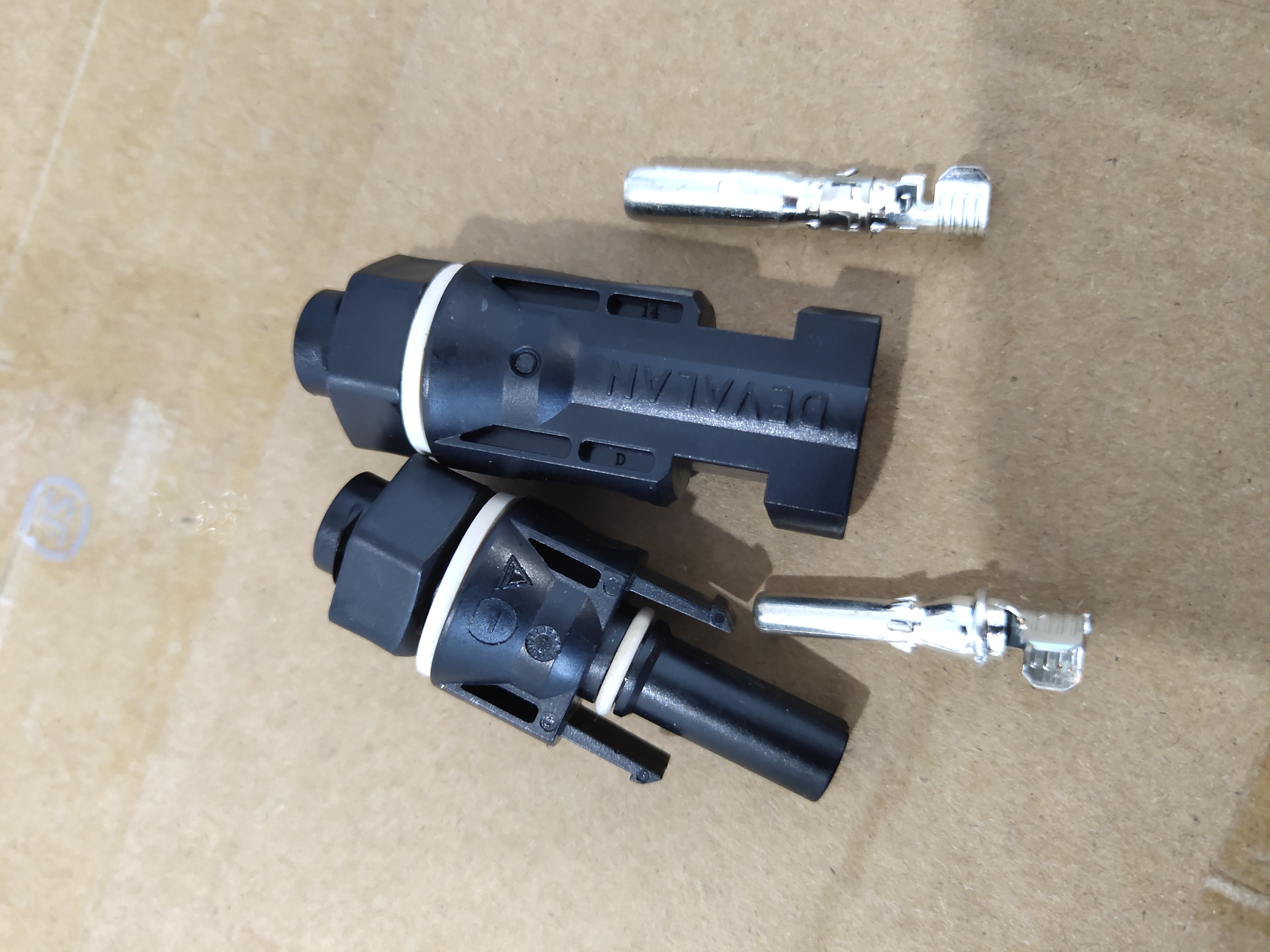 锦浪科技获得发明专利授权：“逆变器的限流控制电路、方法及逆变器系统”