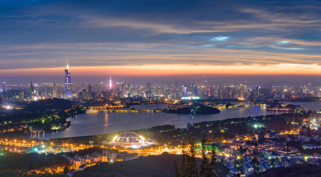 宝龙地产：旗下债券“H21宝龙2”分期偿付款将在宽限期内努力完成偿付 寻求探讨综合解决方案