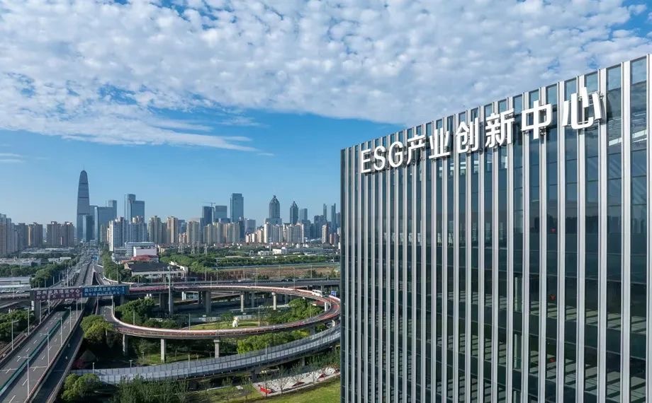 【ESG动态】远洋集团（03377.HK）获华证指数ESG最新评级AA，行业排名第5