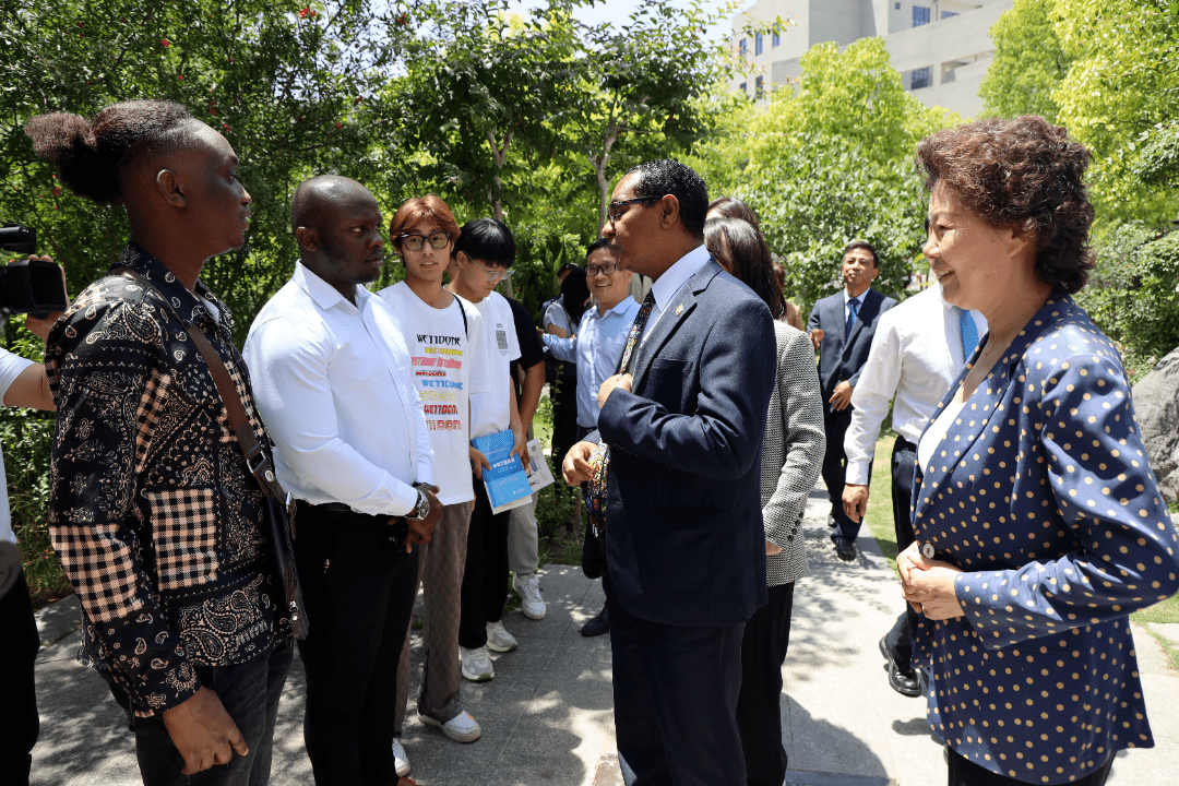 利比里亚博米州启动技术与职业教育培训设施建设