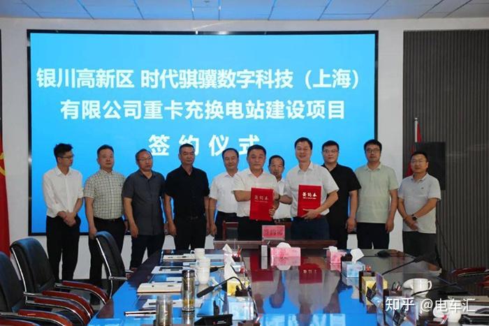 阿联酋―哈萨克斯坦推进AI、航天和能源合作