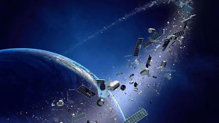 骤降4000米 “星链”一颗卫星或爆炸失联