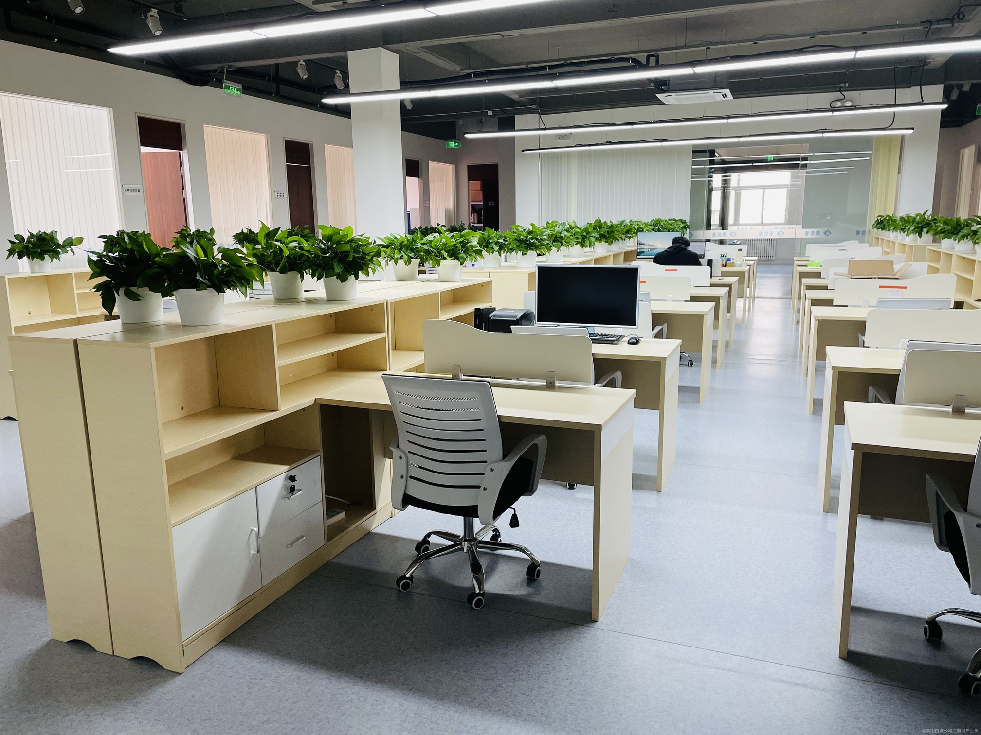 飞力达:在海南省设有全资子公司