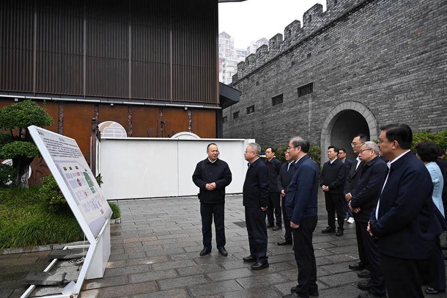 电广传媒：设立基金参与张家界旅游集团重整投资