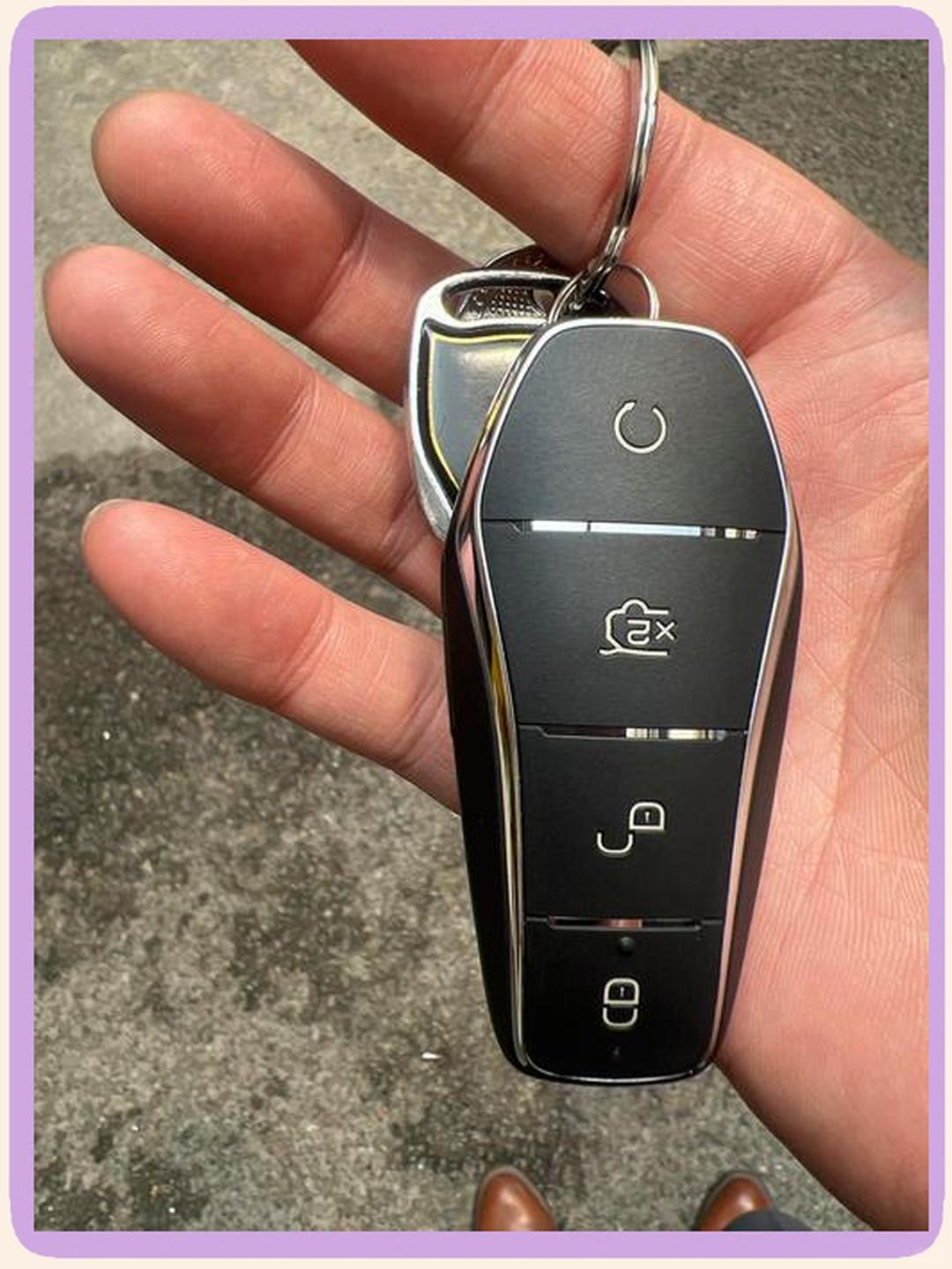 比亚迪获得实用新型专利授权：“一种按键、换挡器及车辆”