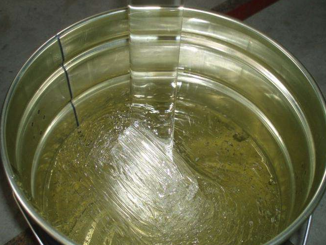 中盐化工获得实用新型专利授权:“一种可回收PVC糊树脂胶乳液体的负压消泡装置”