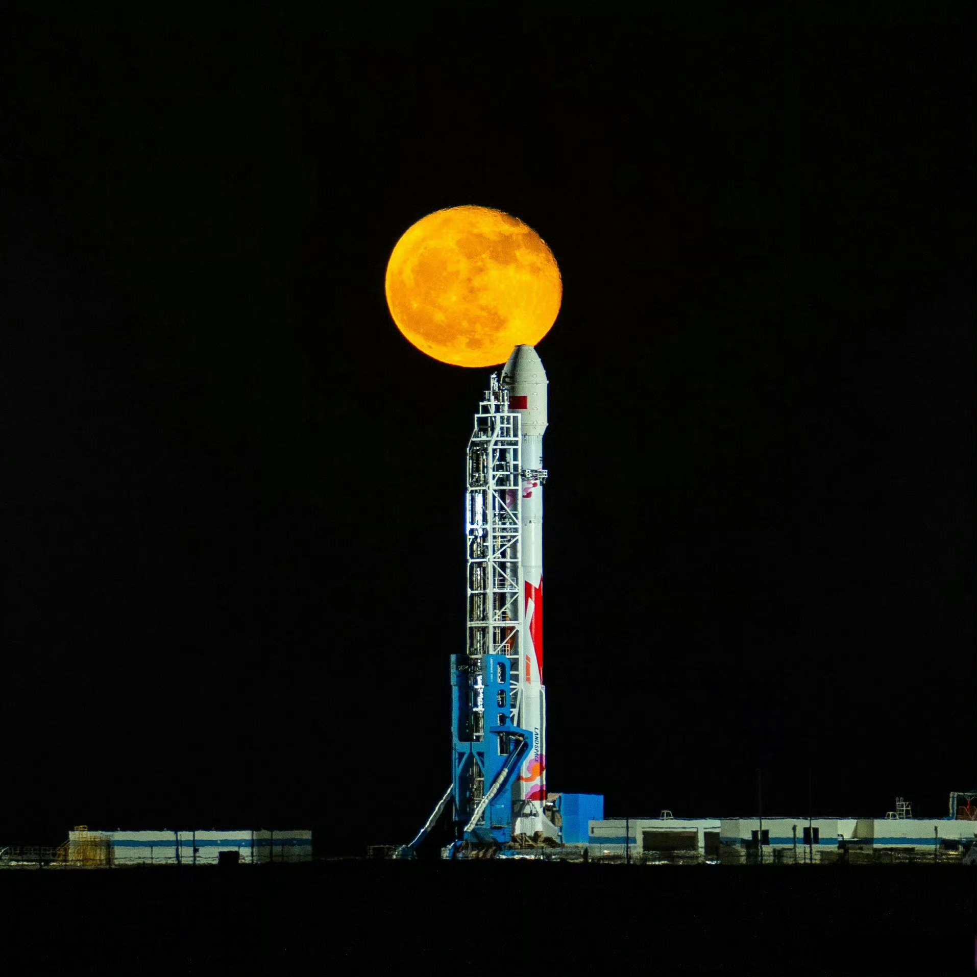 朱雀二号改进型遥五运载火箭发射成功 大重量载荷发射能力有提升